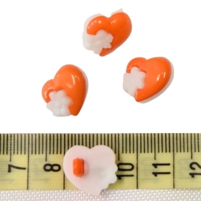 Dětský knoflík - Srdíčka s kytičkou oranžová